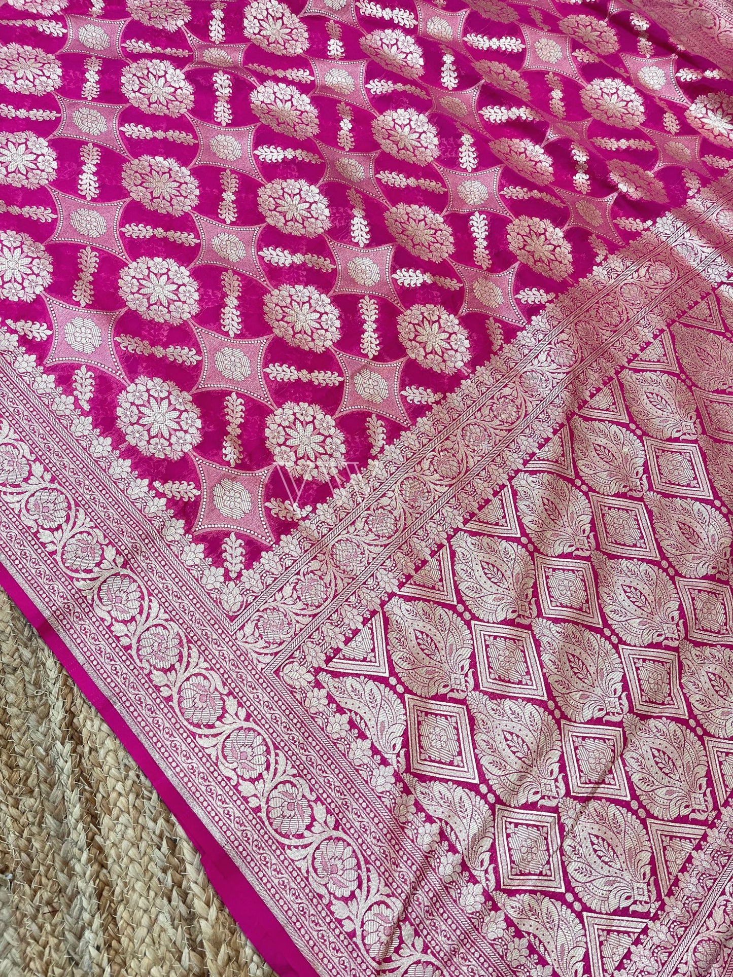 Pink Georgette Silk Banarasi Saree - Water Zari