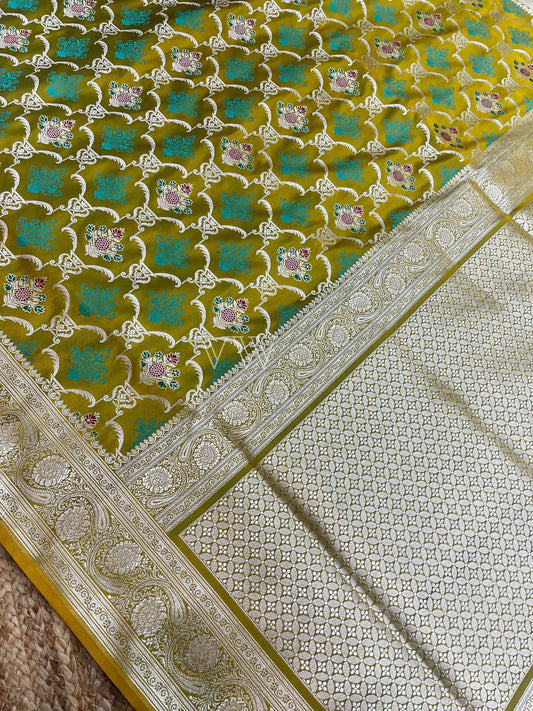 Mint Green Tanchui Mashru Silk Banarasi Saree - Meenakari