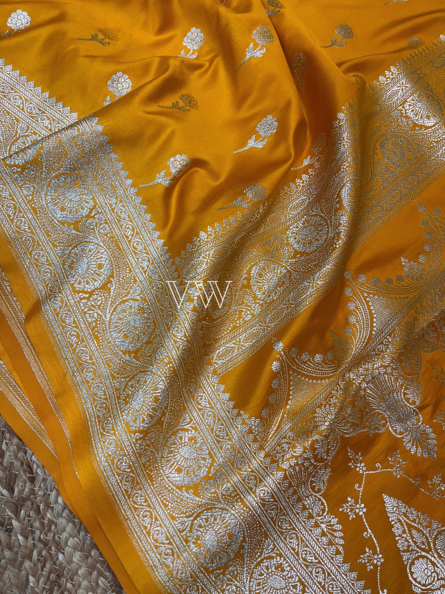 Mustard Mashru Satin Silk Banarasi Saree - Motifs