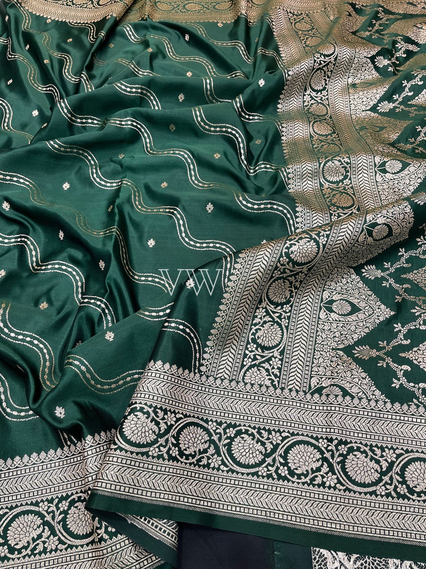 Bottle Green Mashru Satin Silk Banarasi Saree - Jaal work