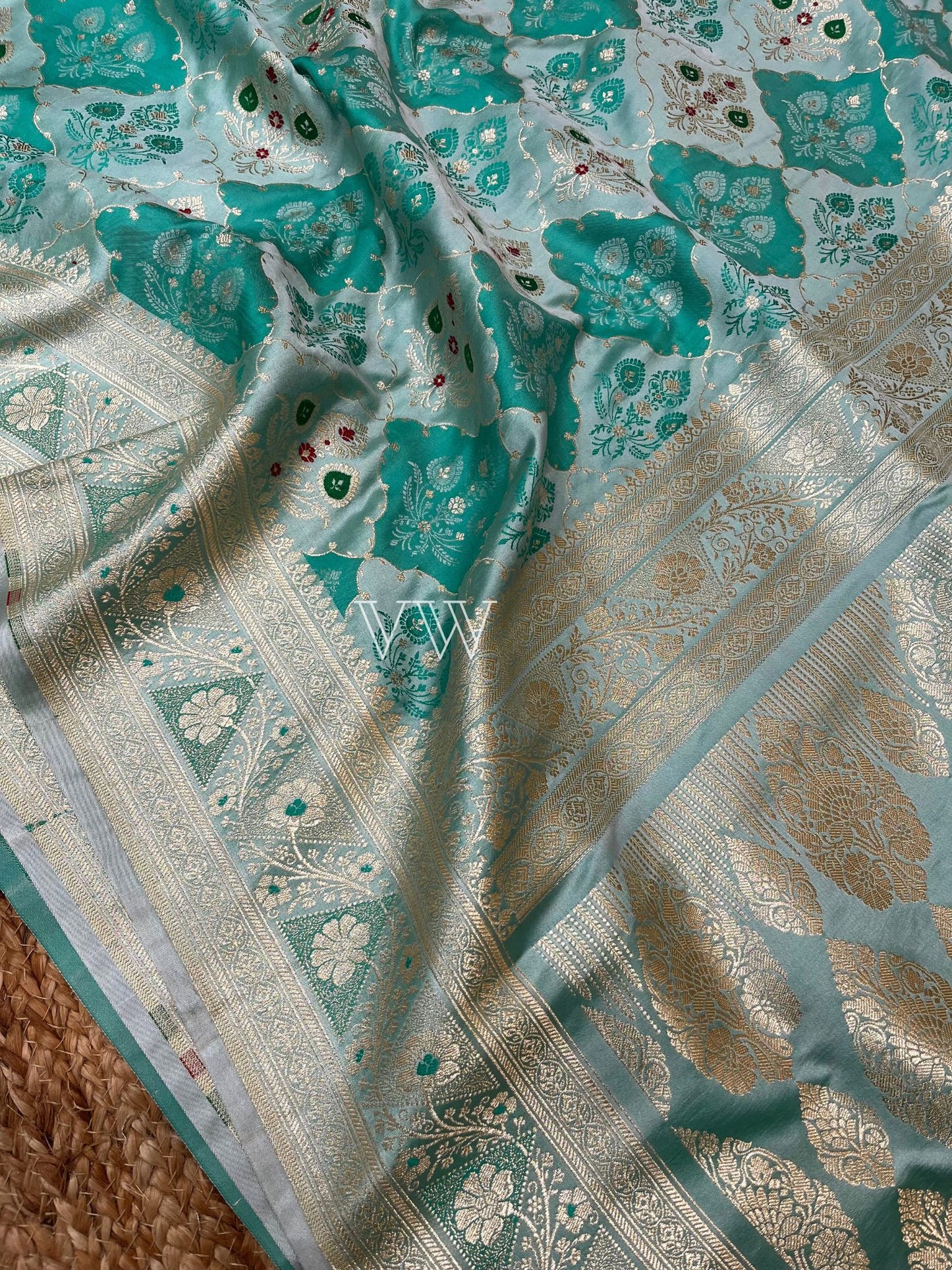 Sea Green Tanchui Mashru Silk Banarasi Saree - Meenakari