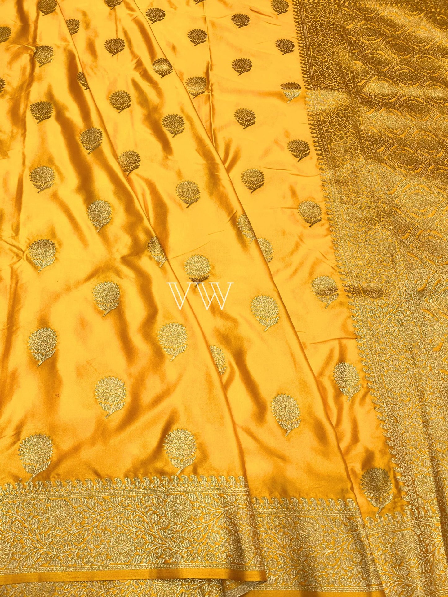 Yellow Mashru Satin Silk Banarasi Saree - Motifs