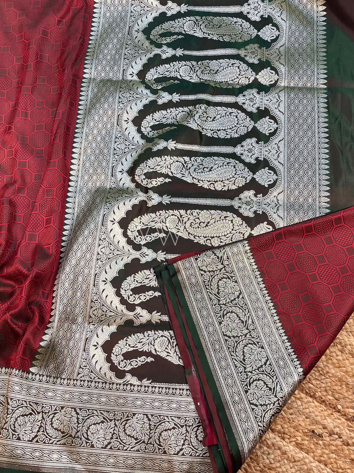 Maroon Tanchui Mashru Silk Banarasi Saree