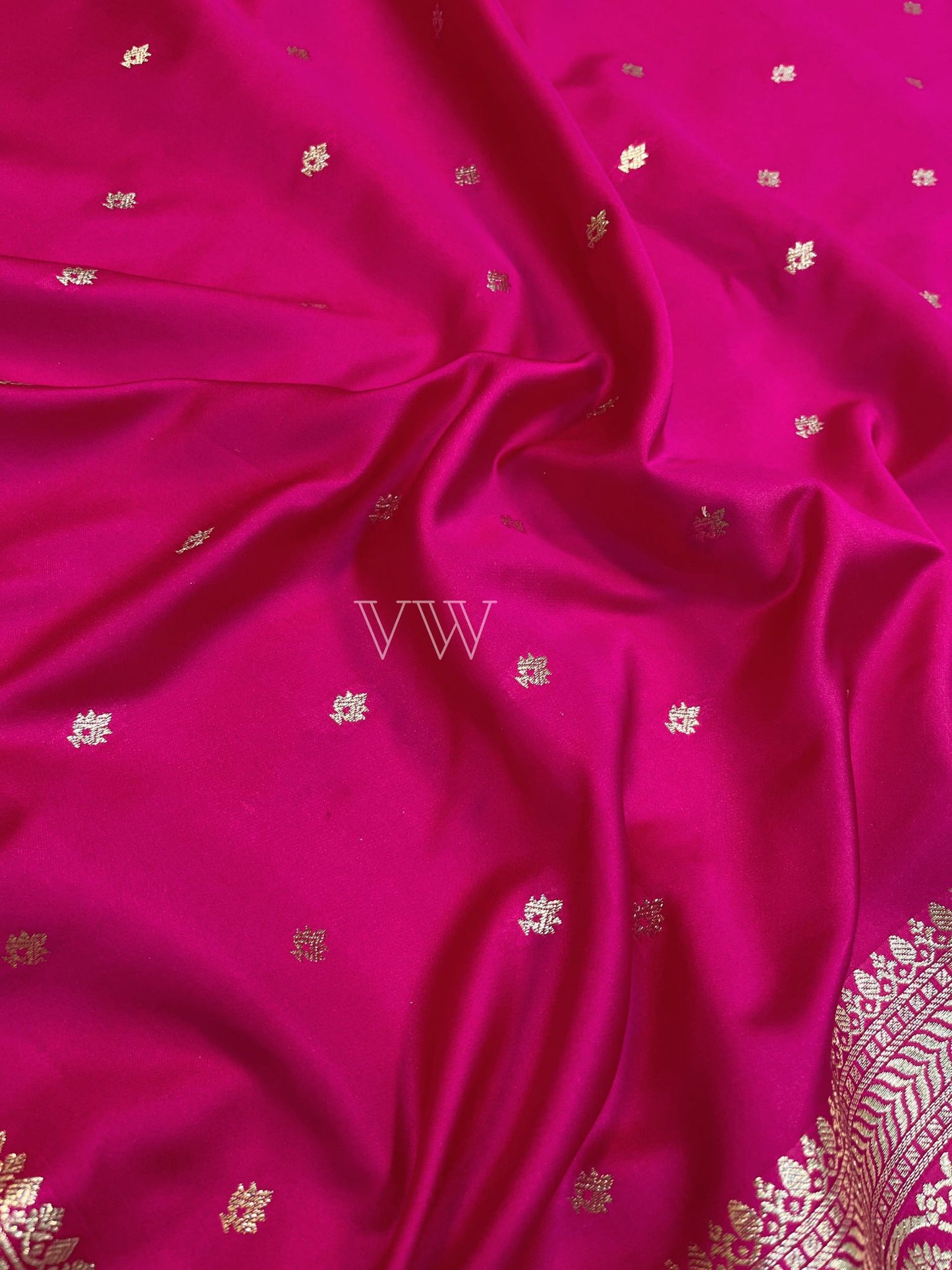 Rani Pink Mashru Satin Silk Banarasi Saree - Motifs