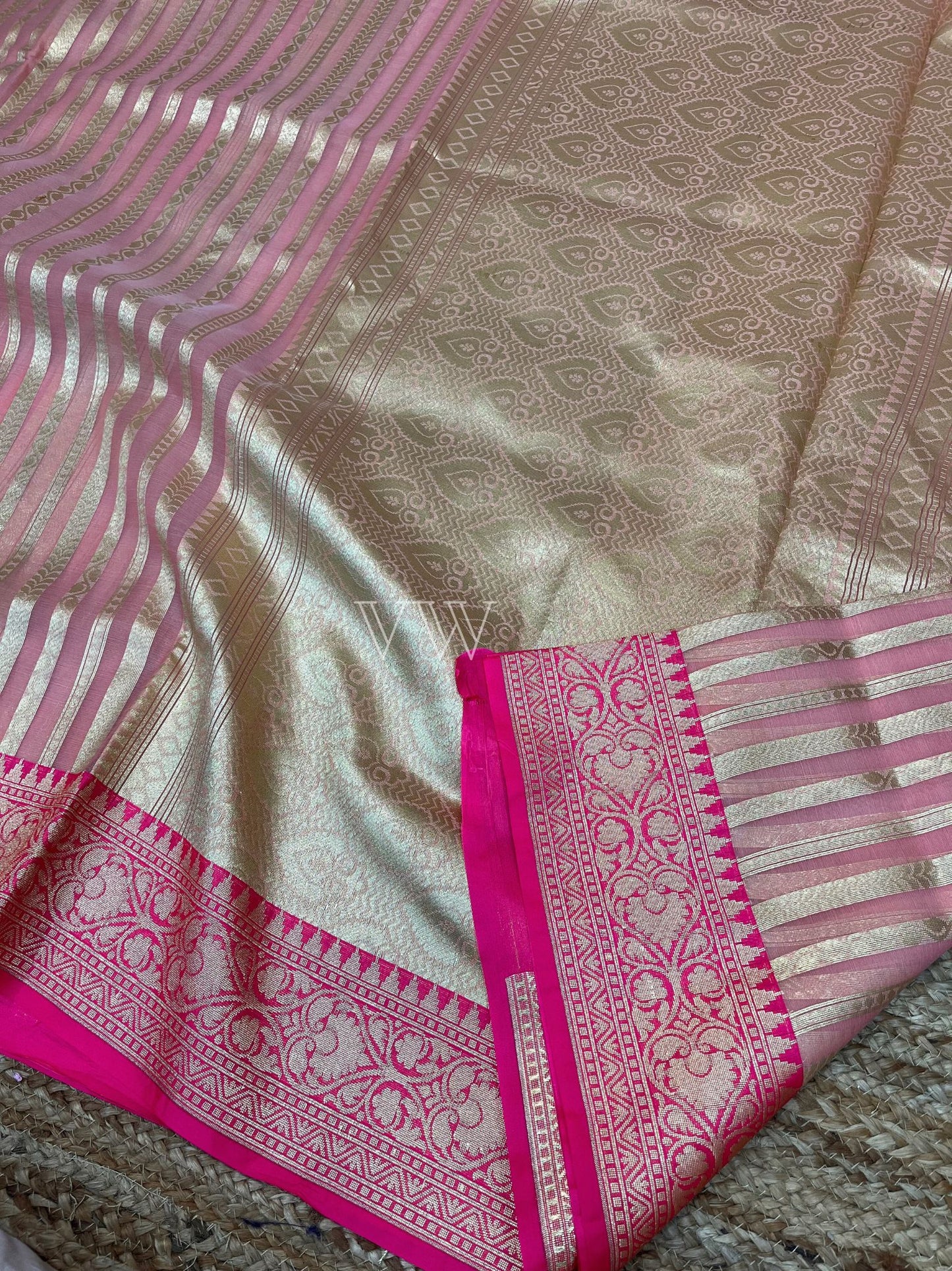 Dual Shade Kora Organza Silk Banarasi Saree - Stripes