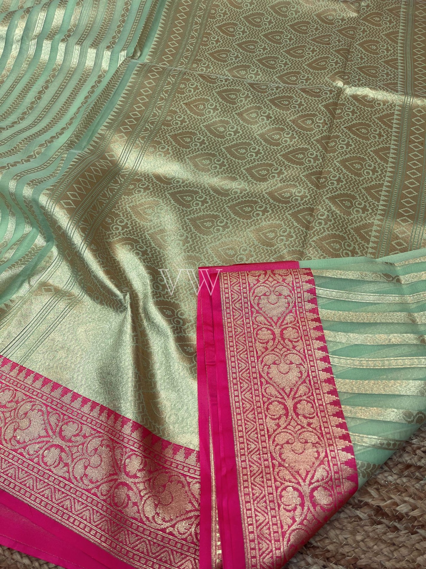 Dual Shade Kora Organza Silk Banarasi Saree - Stripes