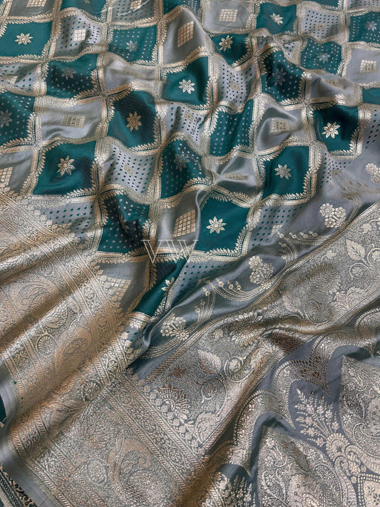 Dual shade Mashru Satin Silk Banarasi Saree - Jaal work