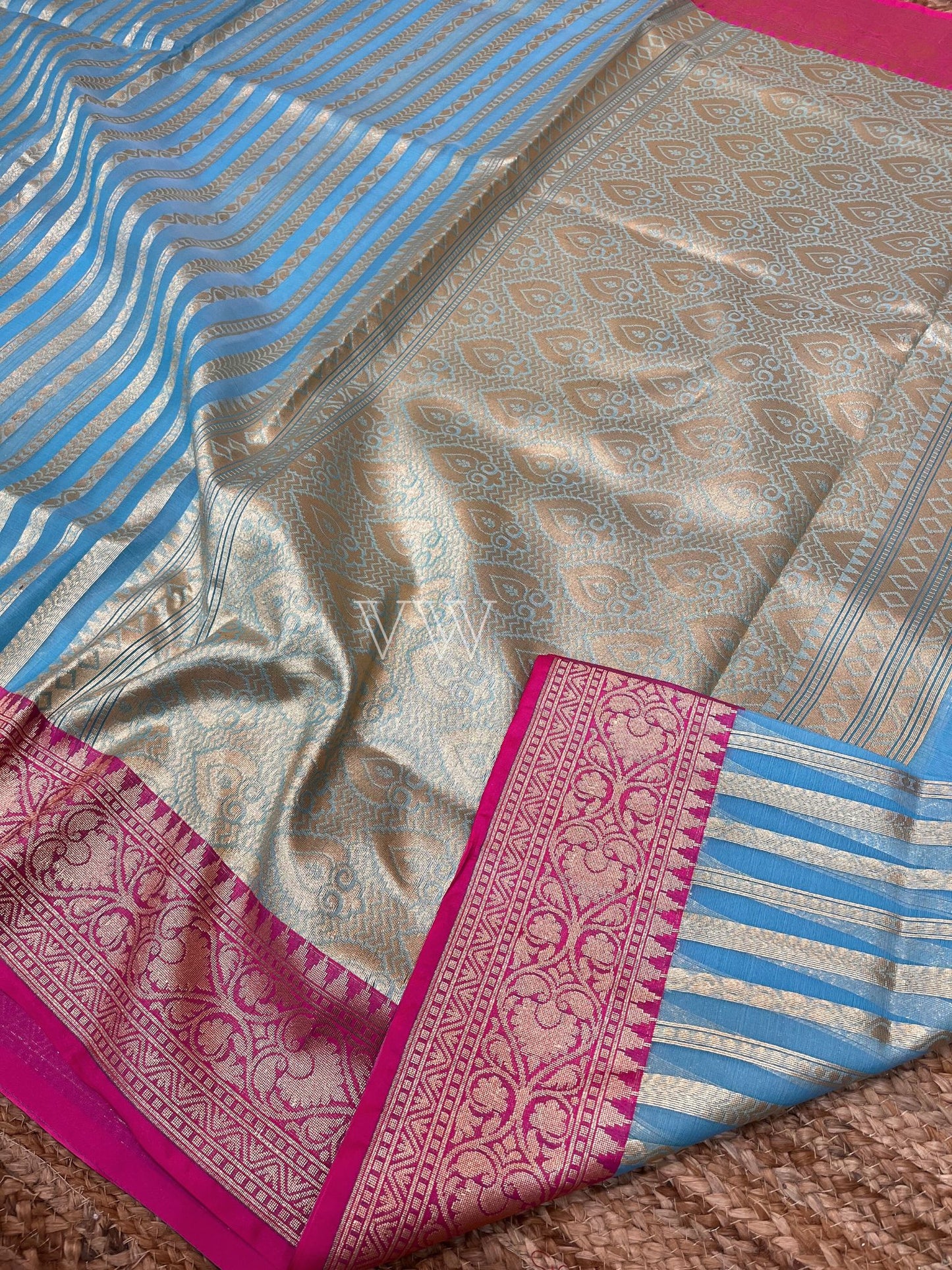 Dual Shade Kora Organza Silk Banarasi Saree - Stripes