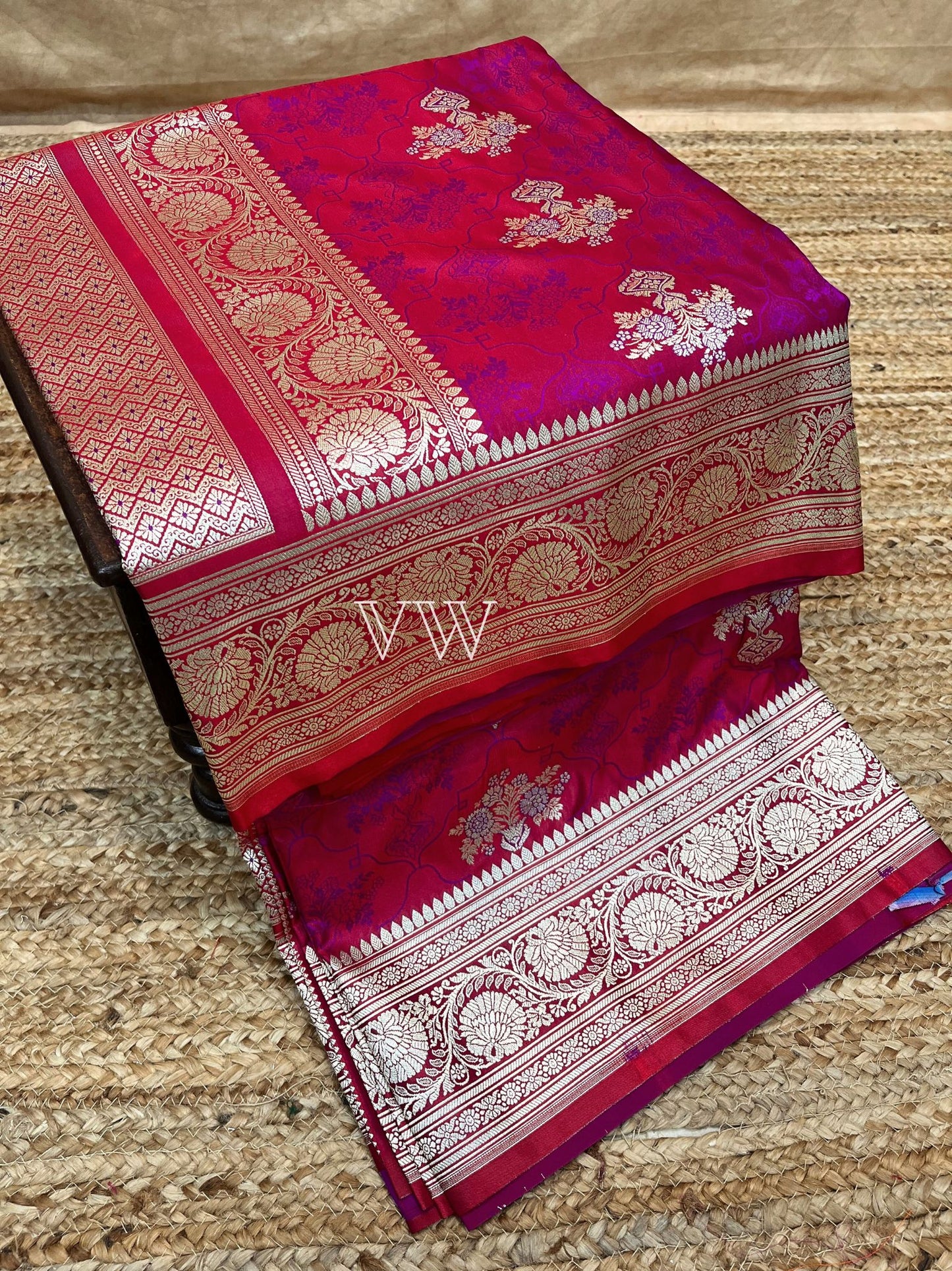 Magenta Pink Tanchui Mashru Silk Banarasi Saree - Meenakari