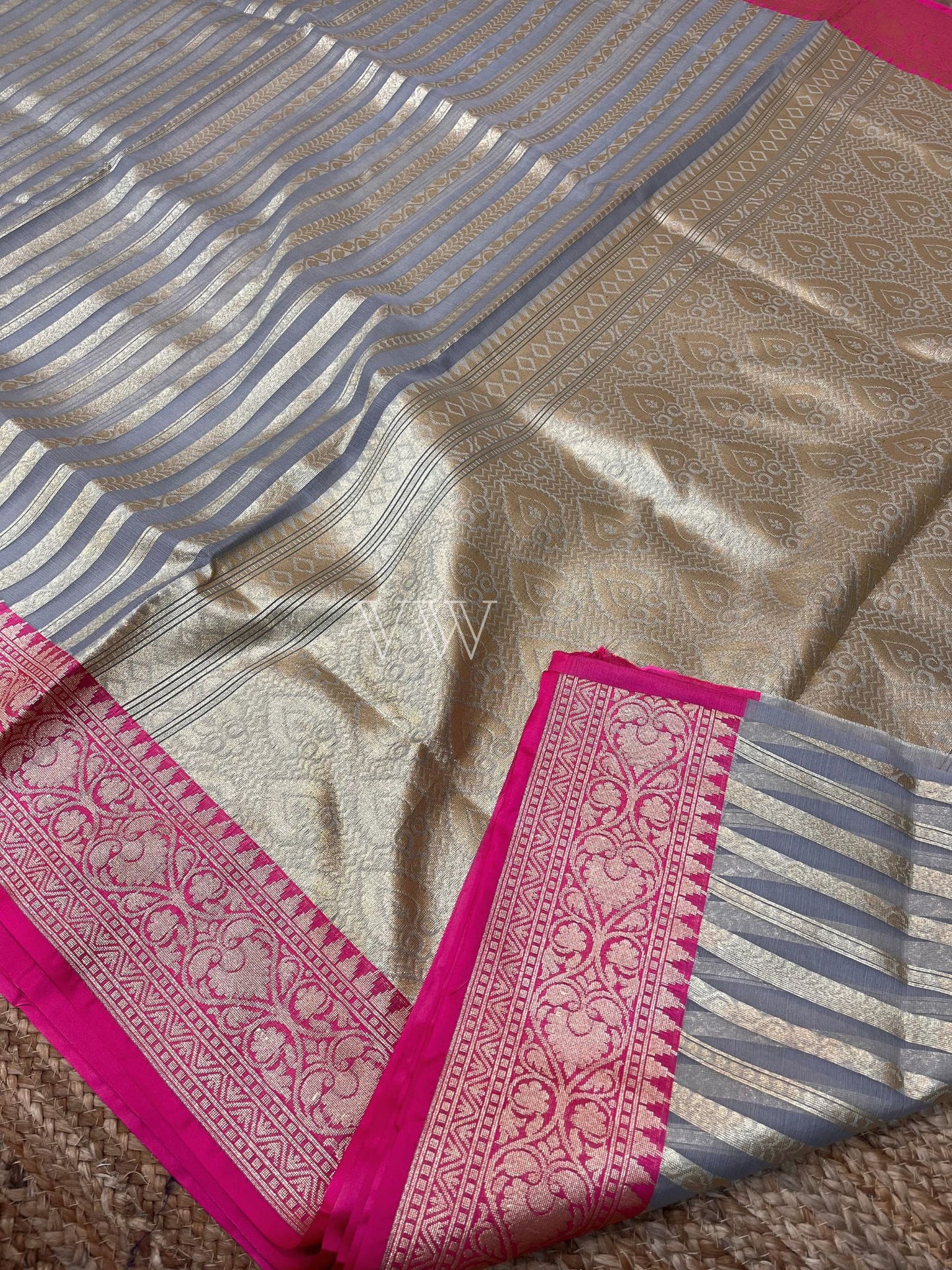 Dual Shade Kora Organza Silk Banarasi Saree - Stripes