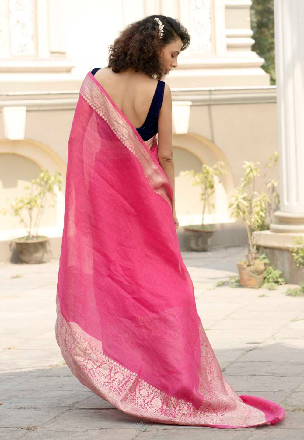 Pure Linen Banarasi Saree - zari skirt border